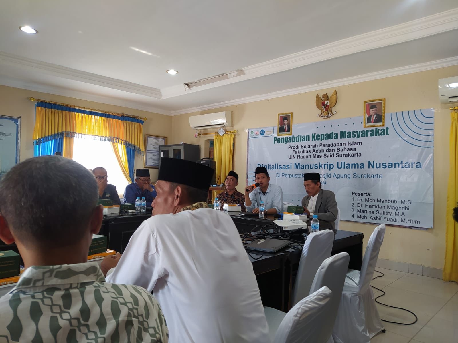 Dosen Prodi SPI UIN Raden Mas Said Surakarta Gelar Pengabdian Masyarakat di Perpustakaan Masjid Agung Surakarta